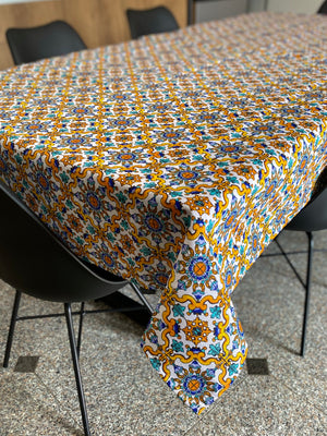 Tovaglia da tavola fantasia CERAMICA