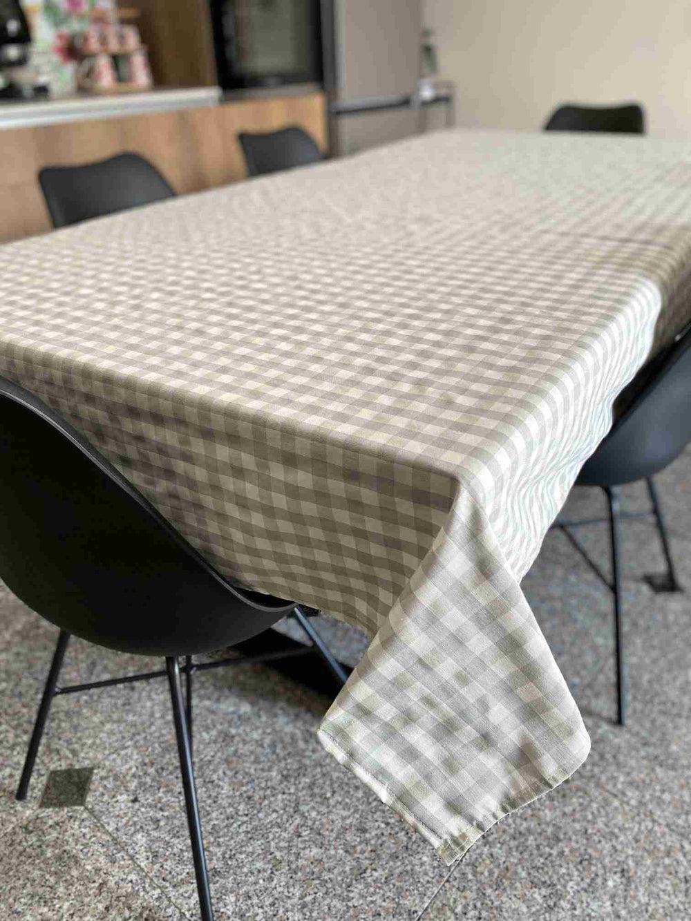 Tovaglia da tavola fantasia quadrettato grigio