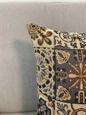 Cuscino arredo fantasia gobelin maiolica