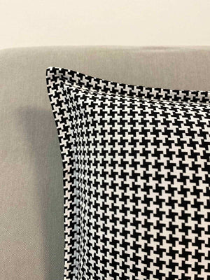 Cuscino arredo fantasia gobelin b&w 50x50cm