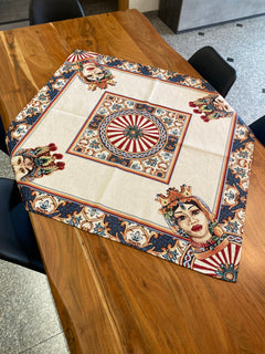 Centro tavola TESTE DI MORO#2 in gobelin