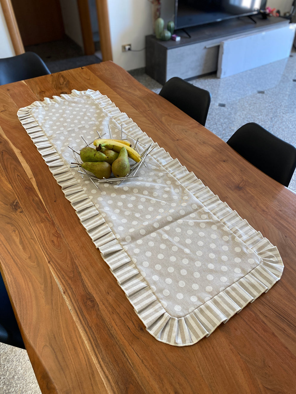 Centro tavola fantasia BON TON - tessuto effetto lino naturale