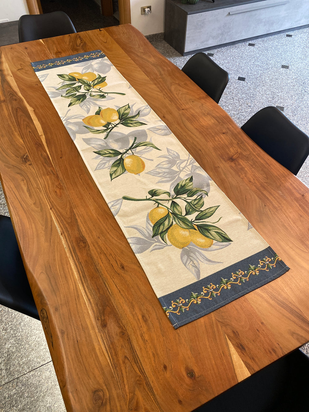 Centro tavola LIMONI in gobelin