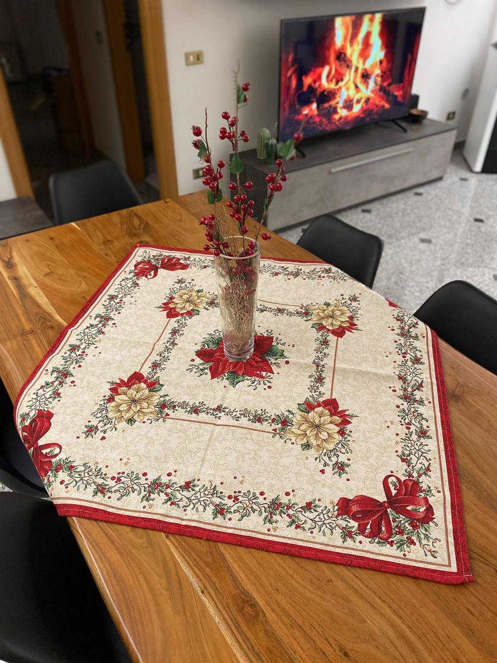 Centro tavola in gobelin fantasia NASTRO