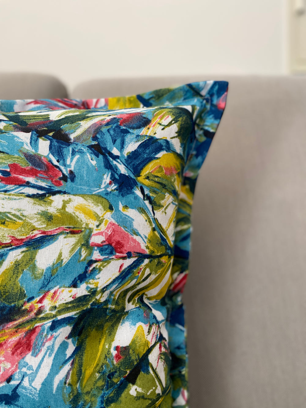 Cuscino arredo fantasia AIRE