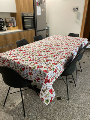 Tovaglia natalizia in cotone fantasia BABBO NATALE