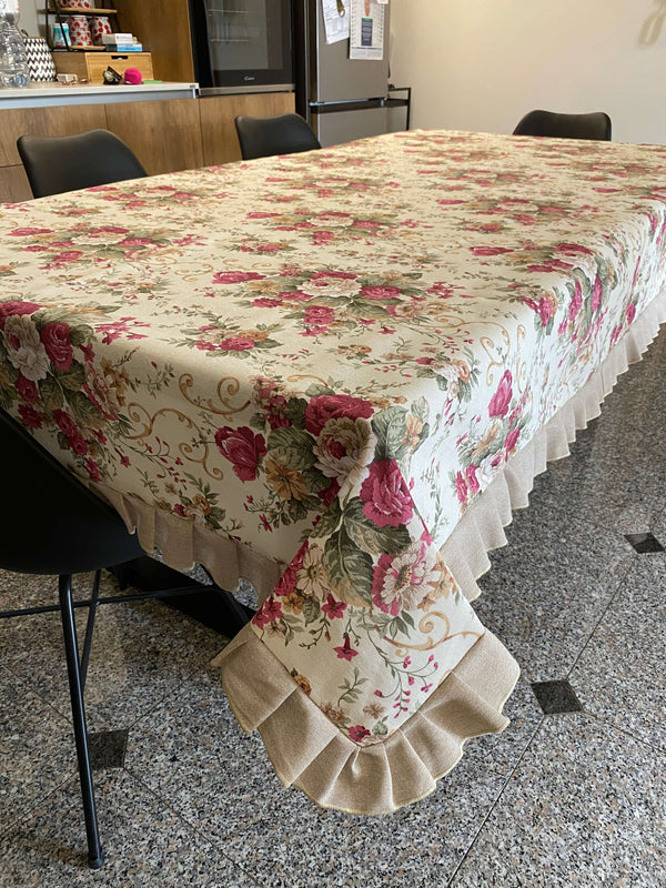 Tovaglia modello con volantino fantasia AMARILLI