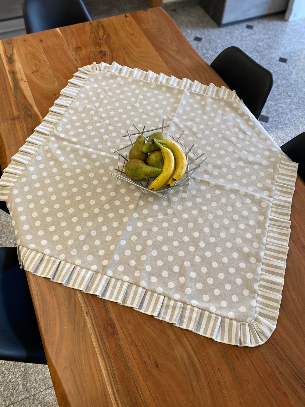 Centro tavola fantasia BON TON - tessuto effetto lino naturale