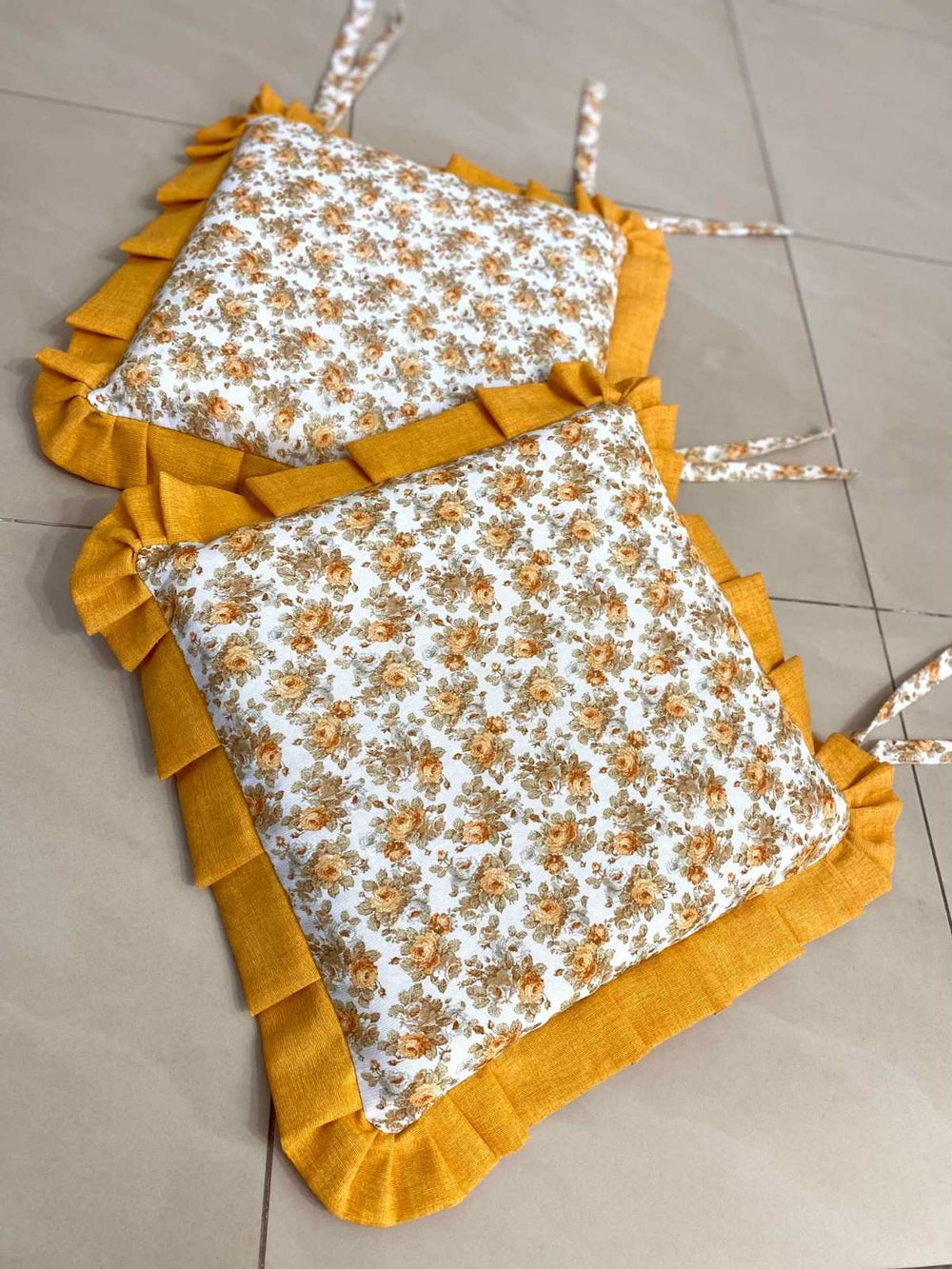 Set 6 cuscini fantasia floreal giallo