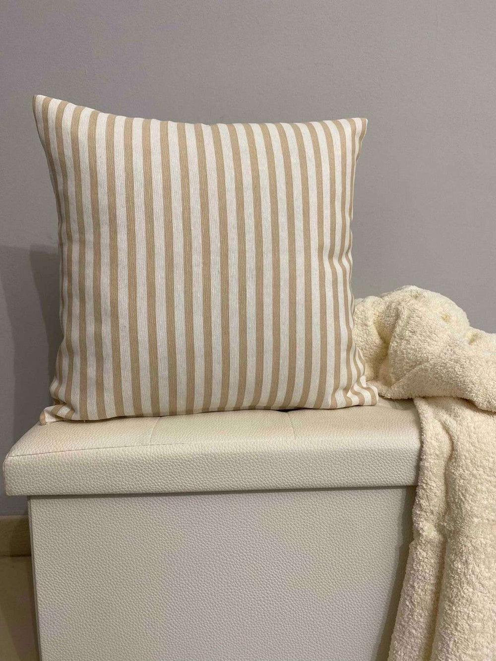 Cuscino arredo fantasia righe