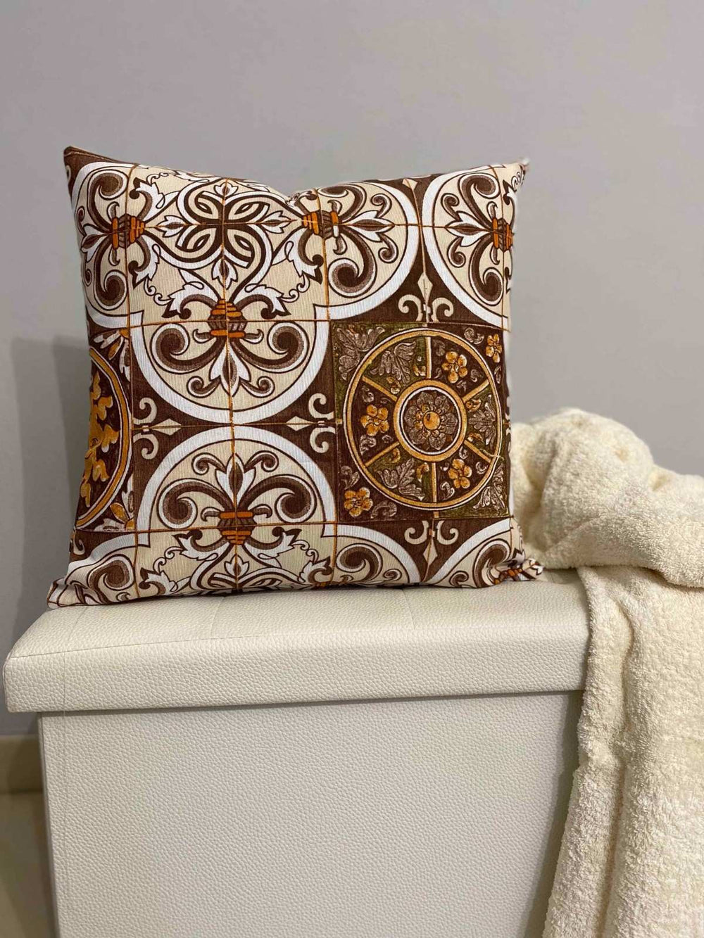 Cuscino arredo fantasia POMPEI - marrone
