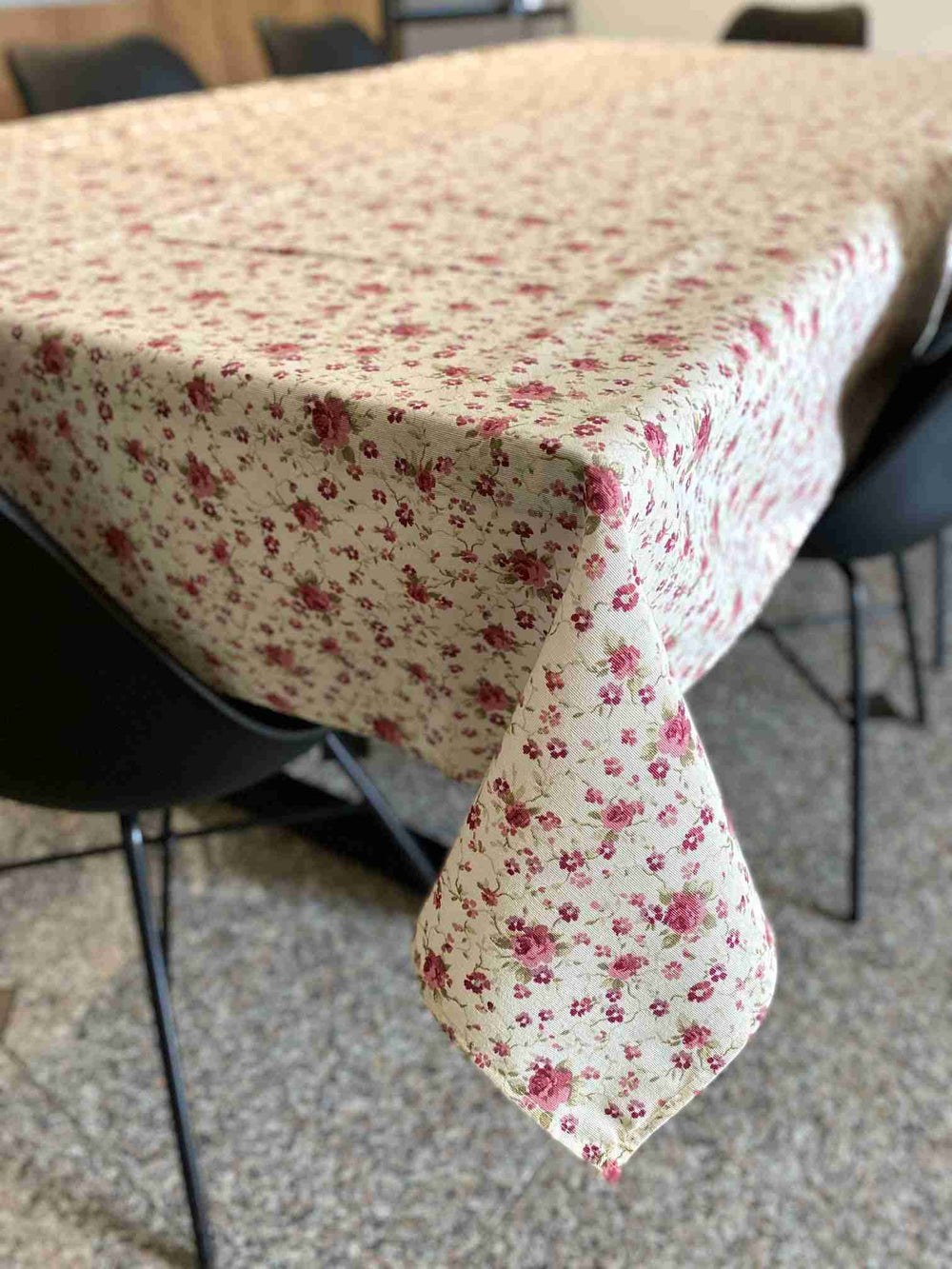 Tovaglia da tavola fantasia fiorellino amaranto