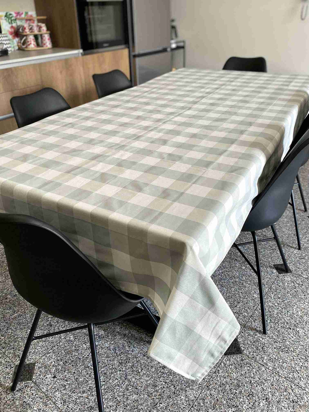 Tovaglia da tavola fantasia quadrettato grande grigio