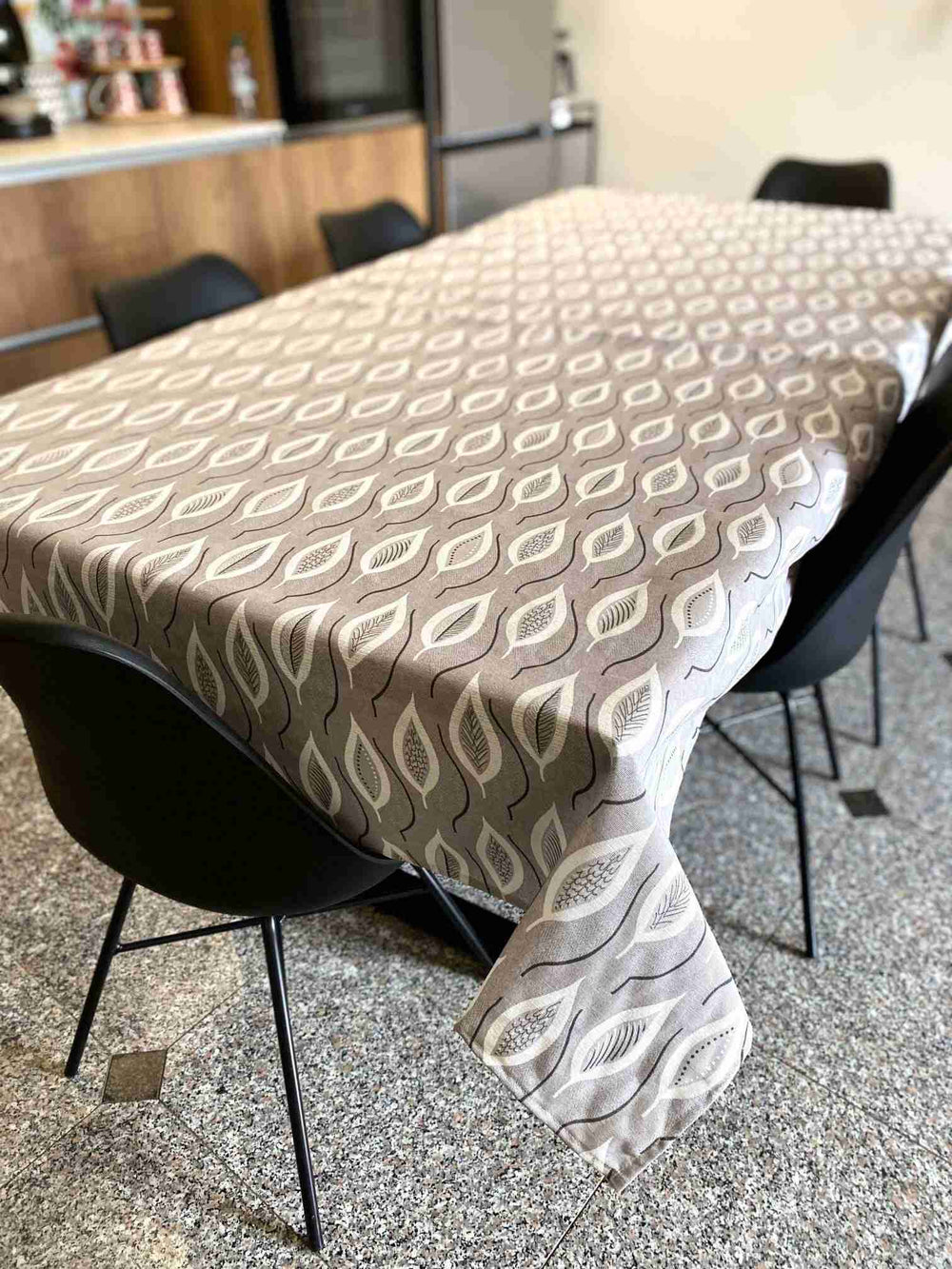 Tovaglia da tavola fantasia FOGLIE - grigio