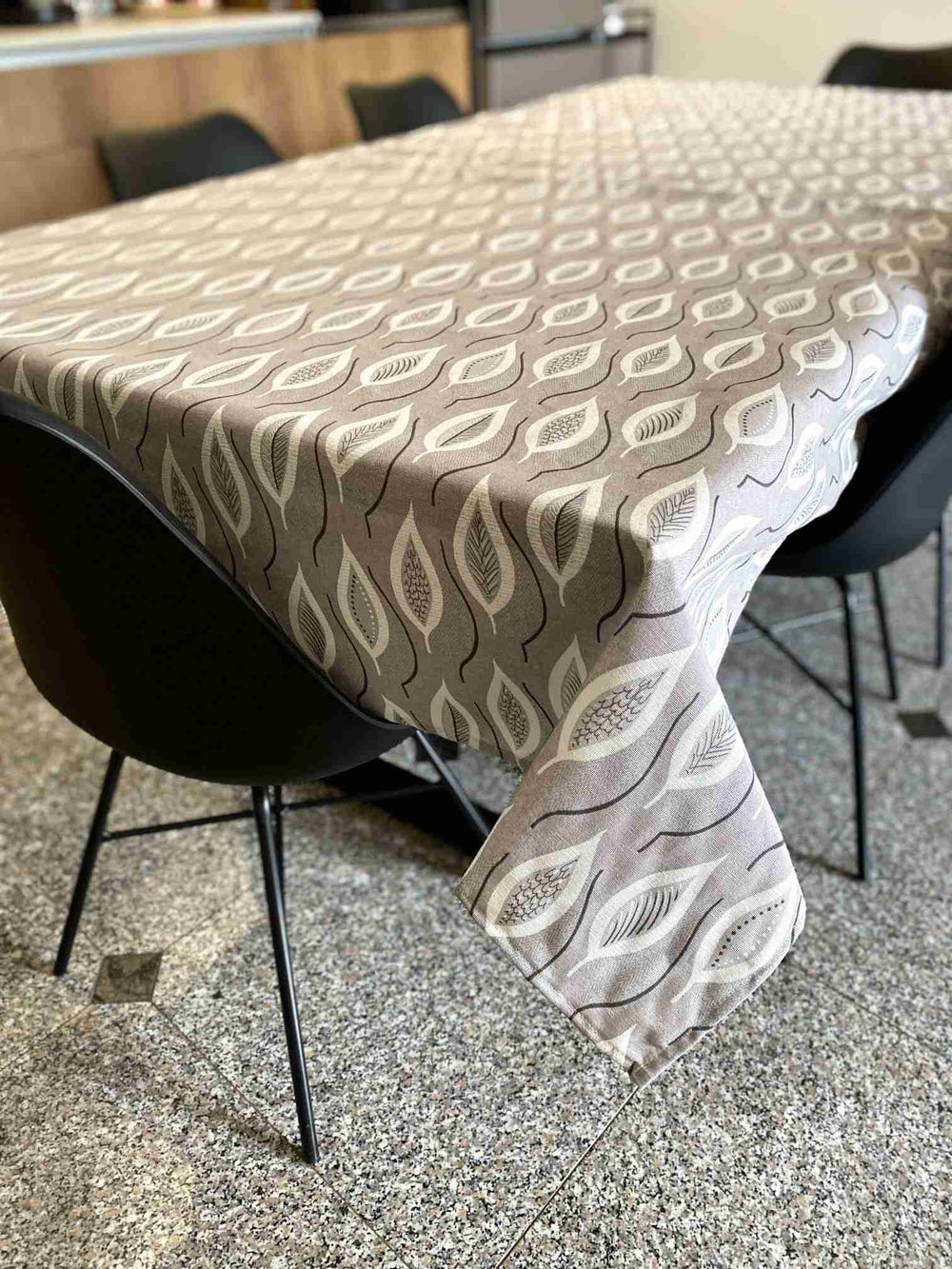 Tovaglia da tavola fantasia FOGLIE - grigio