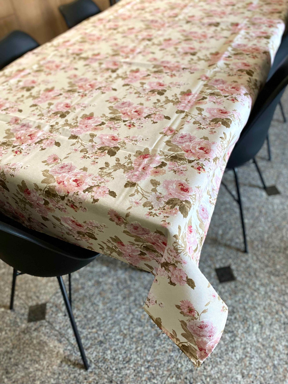 Tovaglia da tavola fantasia fiorellino rosa
