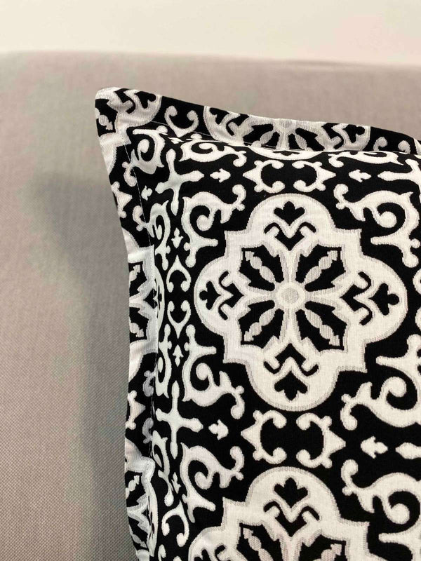 Cuscino arredo fantasia gobelin b&w 50x50cm