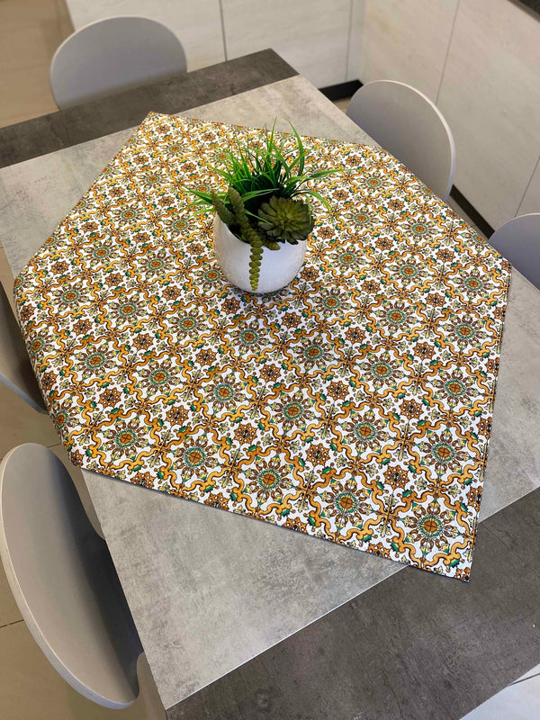 Centro tavola fantasia ceramica verde