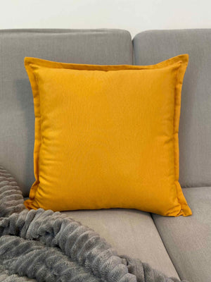 Cuscino arredo tinta unita giallo oro