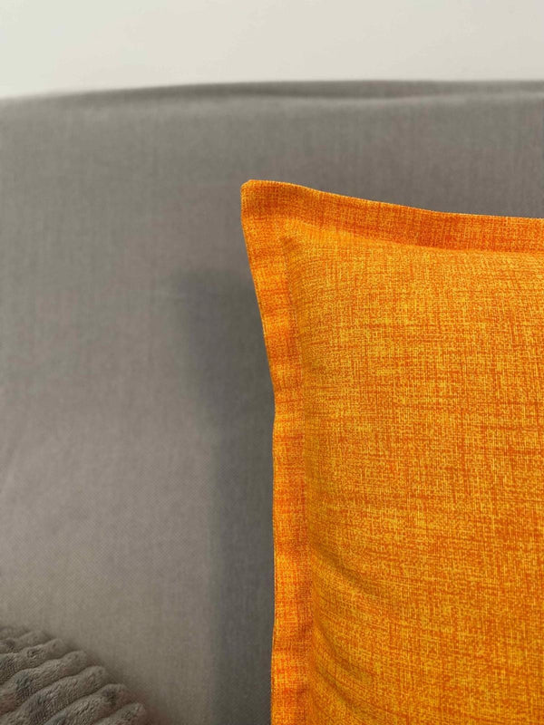 Cuscino arredo tinta unita arancio