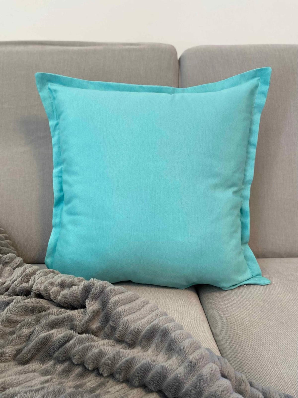 Cuscino arredo tinta unita azzurro tiffany