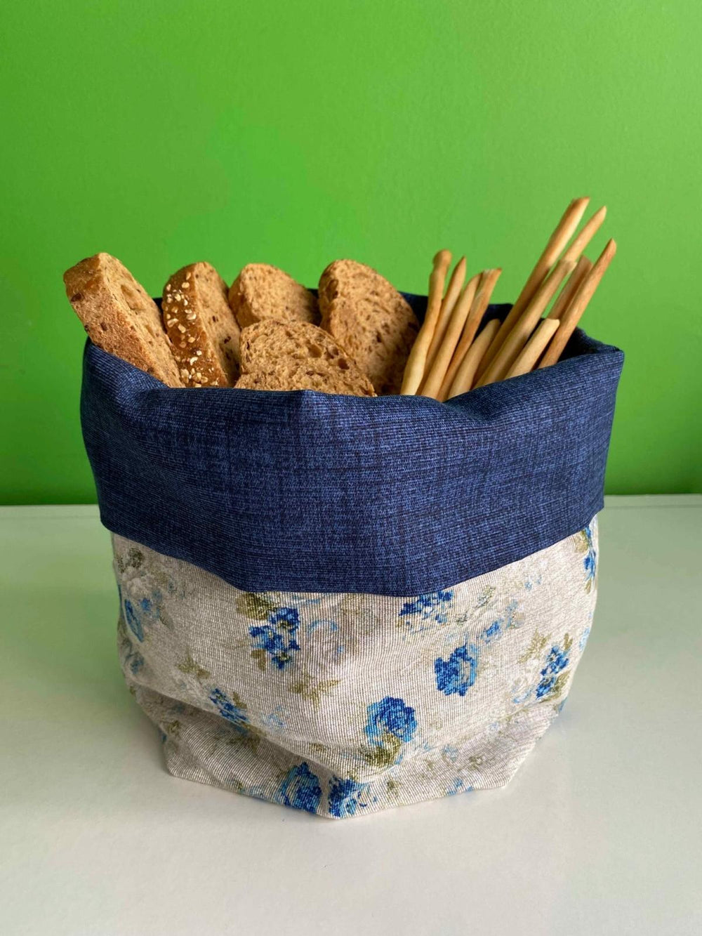 Portapane fantasia floreal blu