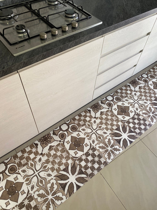 Passatoia cucina fantasia maiolica marrone